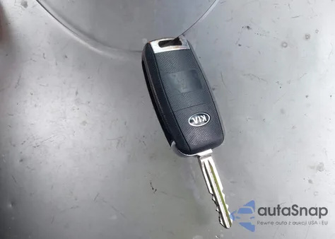 2017 Kia Forte Lx from USA, damaged, VIN 3KPFK4A77HE062392